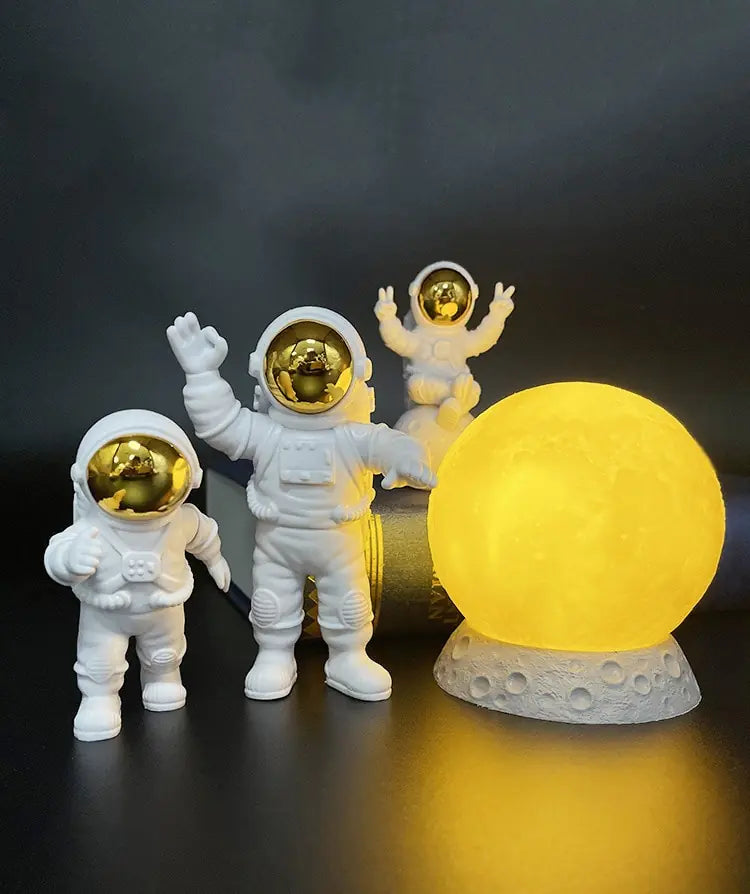 Astronaut Yellow Moon Ambient Light Ornament (4PCs)