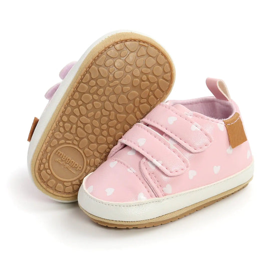 Baby's Step-Up Shoes